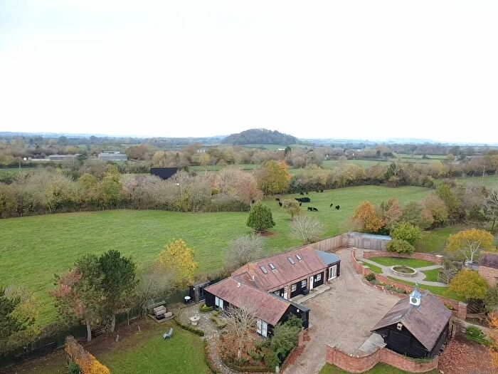 1 Bedroom Barn Conversion To Rent In Barn Conversion, Corse Lawn, Gloucestershire, GL19