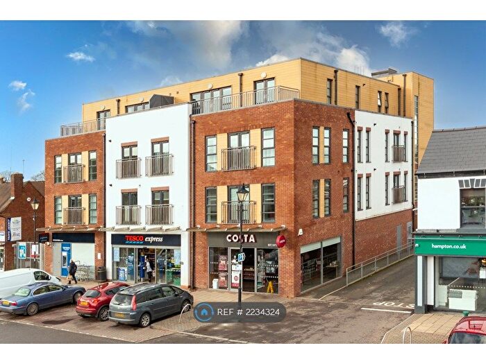 2 Bedroom Flat To Rent In Station Road, Balsall Common, Coventry, CV7