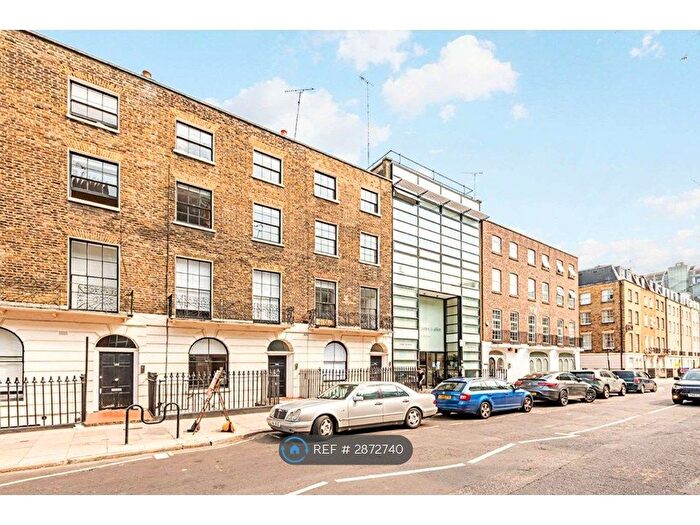 3 Bedroom Flat To Rent In North Gower Street, London, NW1