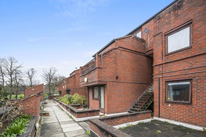 1 Bedroom Flat To Rent In Spode Walk, West Hampstead, NW6