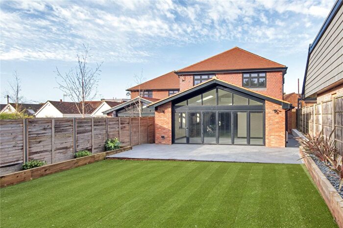 4 Bedroom Detached House For Sale In Park Lane, Kemsing, Sevenoaks, Kent, TN15