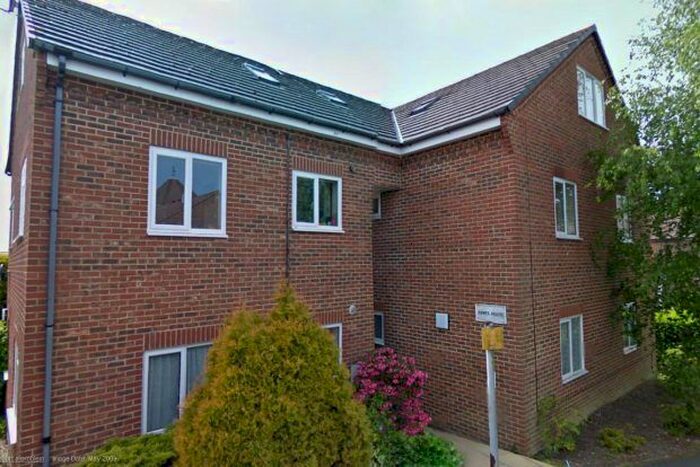 1 Bedroom Studio To Rent In Triangle Road, Haywards Heath, RH16