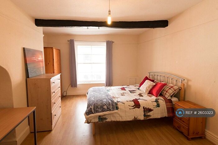 6 Bedroom Terraced House To Rent In Burscough Street, Ormskirk, L39