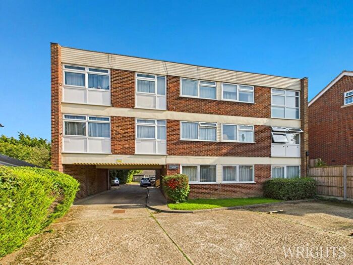 1 Bedroom Apartment To Rent In Tenterfield House, Welwyn., AL6