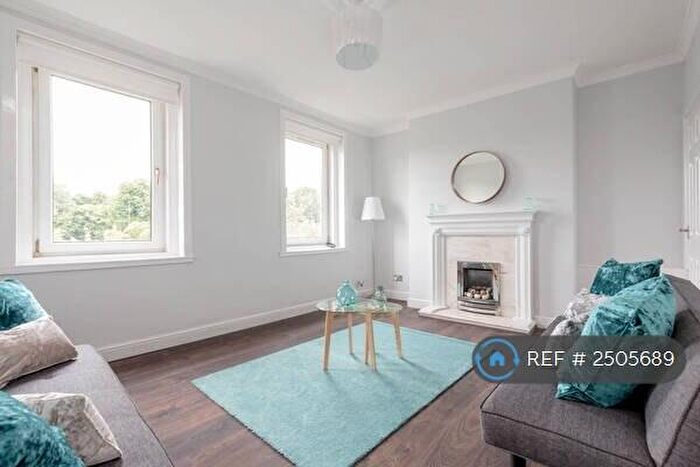 2 Bedroom Flat To Rent In Whitson Crescent, Edinburgh, EH11