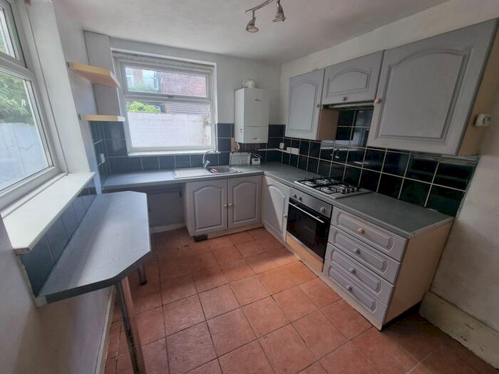 2 Bedroom Terraced House To Rent In Thornton Road, Bootle, L20
