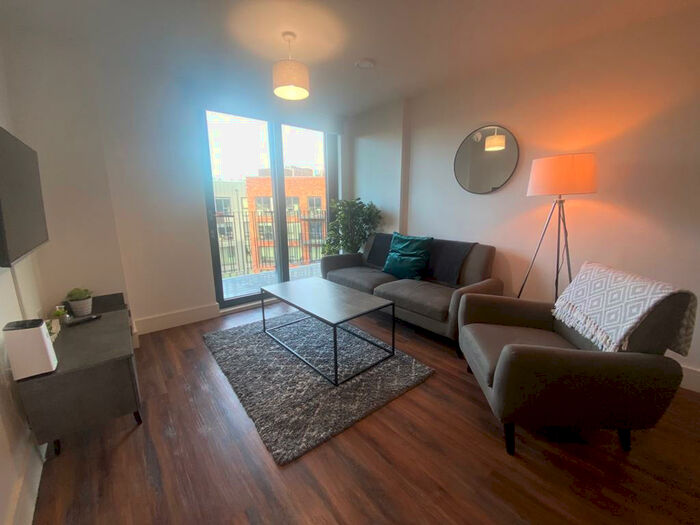 2 Bedroom Apartment To Rent In Chatham Street, Sheffield, Yorkshire, S3