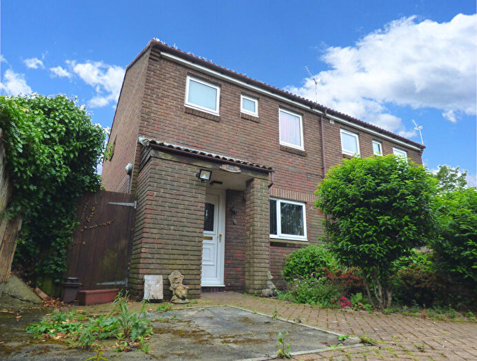 3 Bedroom Semi Detached House To Rent In Chaldecott Gardens, Bournemouth, BH10