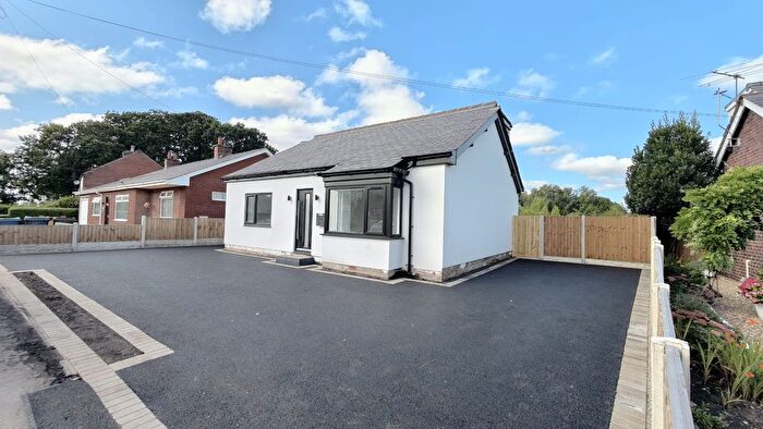 4 Bedroom Detached Bungalow To Rent In Blaguegate Lane, Lathom, Skelmersdale, WN8