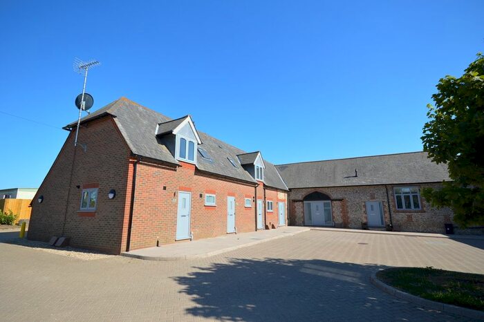 1 Bedroom Flat To Rent In Home Farm Courtyard, Chichester Road, Selsey PO20