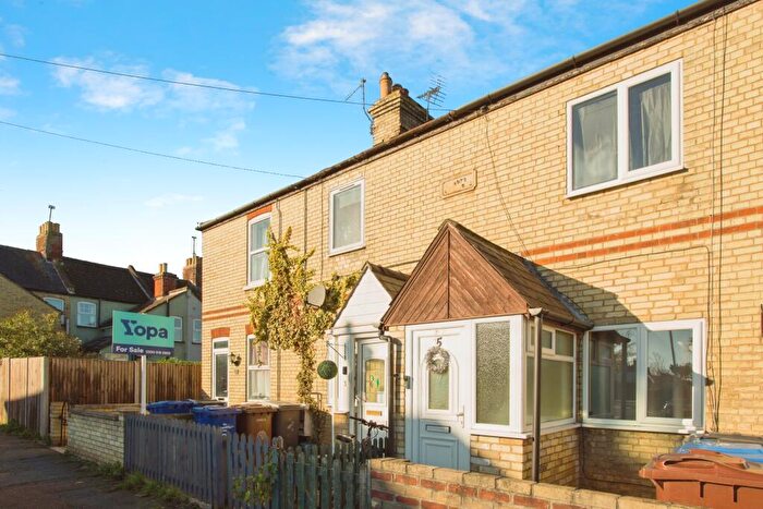2 Bedroom Terraced House For Sale In Croft Road, Newmarket, CB8