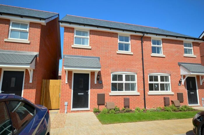 2 Bedroom Semi-Detached House To Rent In Alfrey Close, Southbourne, West Sussex, PO10