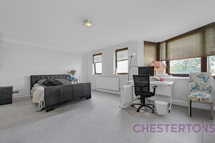 3 Bedroom Flat To Rent In Cumberland Mills Square, Cubitt Town, E14