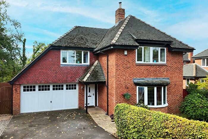 5 Bedroom Detached House For Sale In Woodfold, Penwortham, PR1