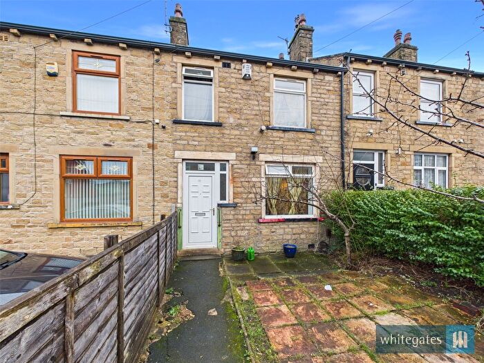3 Bedroom Terraced House For Sale In Woodroyd Terrace, Bradford, West Yorkshire, BD5
