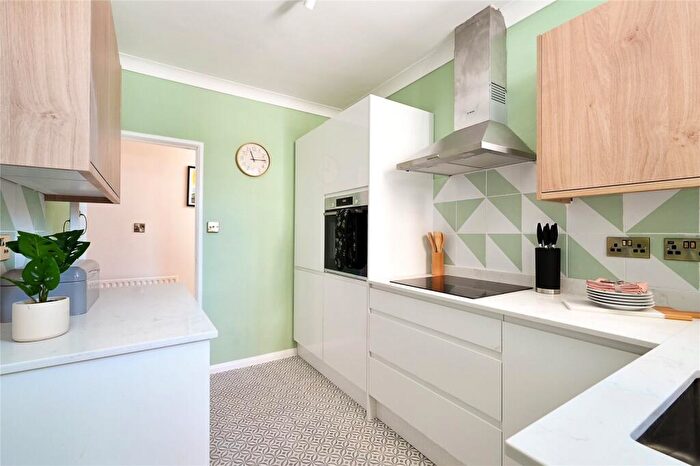 1 Bedroom Apartment For Sale In Beaconsfield Villas, Brighton, East Sussex, BN1