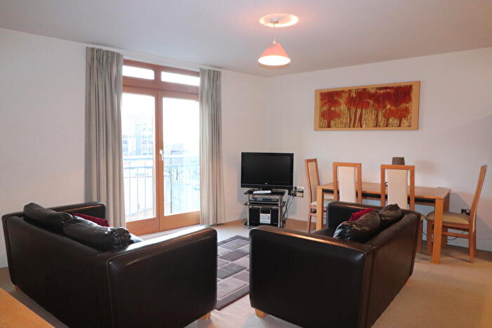 1 Bedroom Apartment To Rent In Upper Marshall Street, Birmingham, B1