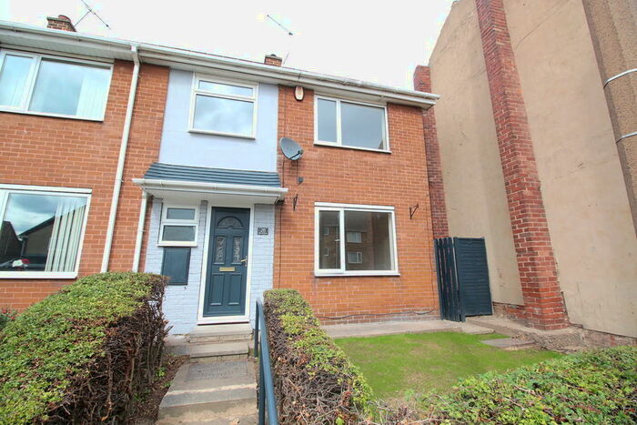 3 Bedroom Town House To Rent In Church Street, Mexborough, S64