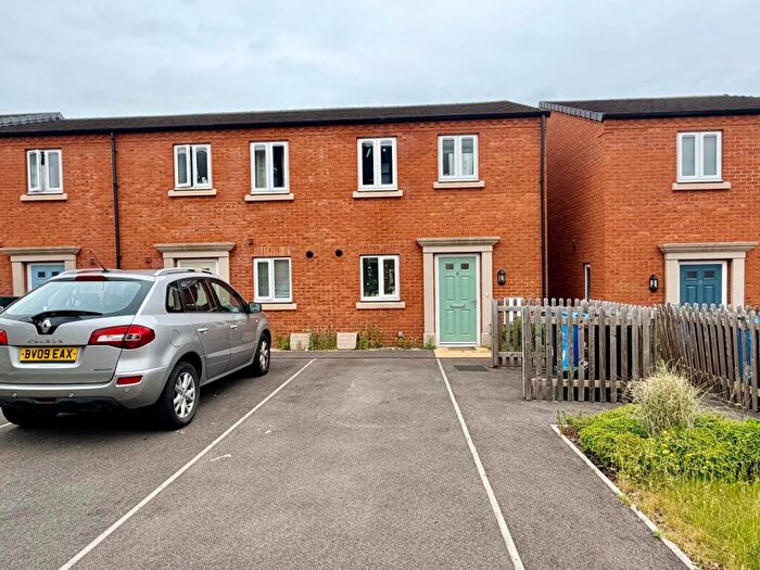 3 Bedroom House To Rent In Erasmus Drive, Derby, Derbyshire, DE1