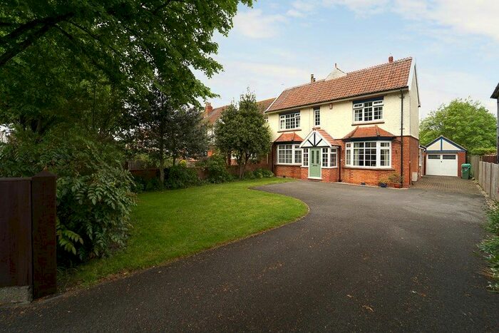 3 Bedroom Detached House For Sale In Stoddens Road, Burnham-On-Sea, TA8