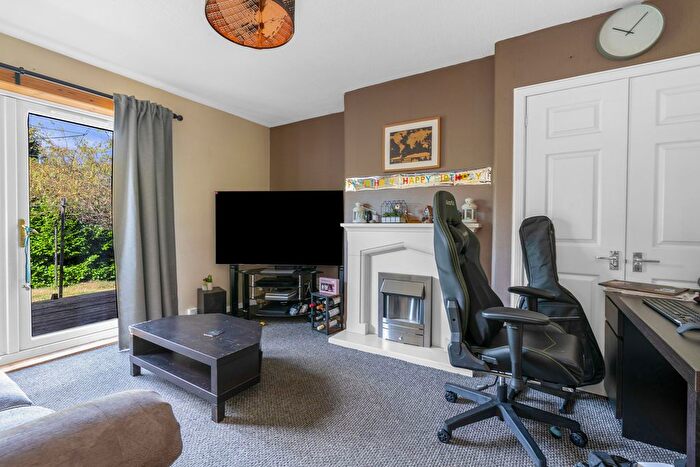 2 Bedroom Terraced House To Rent In Walter Scott Avenue, Edinburgh, EH16