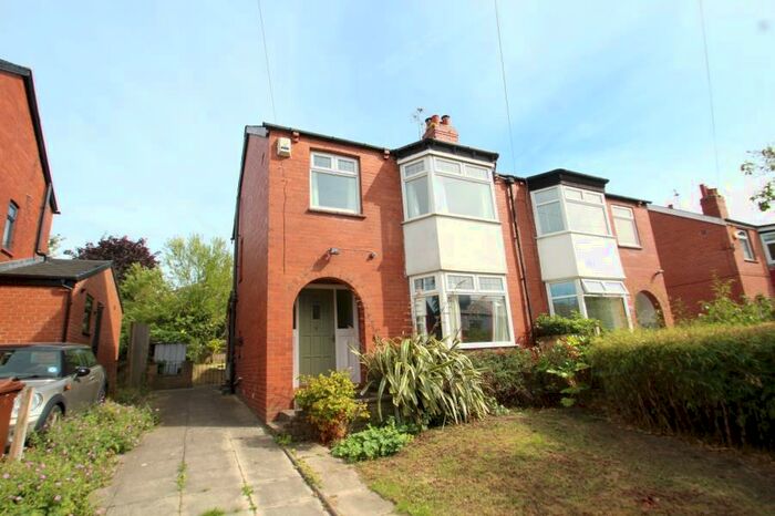 3 Bedroom Semi-Detached House To Rent In Stainbeck Gardens, Chapel Allerton, Leeds, LS7
