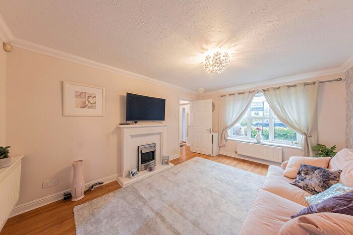 5 Bedroom Detached House For Sale In Ranworth Drive, Lowton, WA3