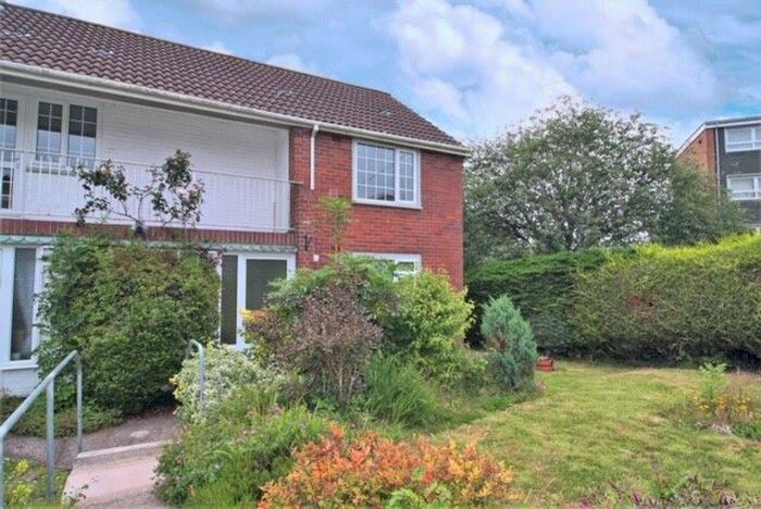 3 Bedroom Maisonette To Rent In Mincinglake Road, Exeter, EX4