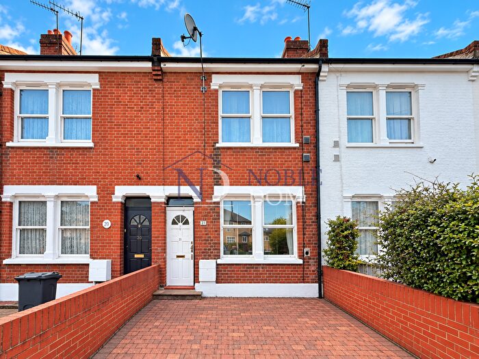 3 Bedroom Terraced House For Sale In Hanworth Terrace, Hounslow, TW3