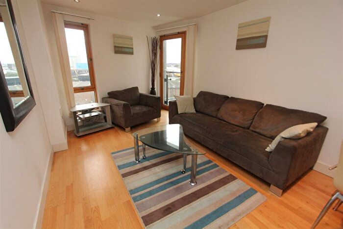 1 Bedroom Flat To Rent In McClintock House, Leeds Dock, LS10