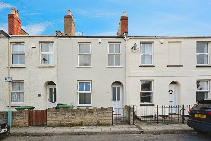 3 Bedroom Terraced House For Sale In Dunalley Parade, Cheltenham, Gloucestershire, GL50