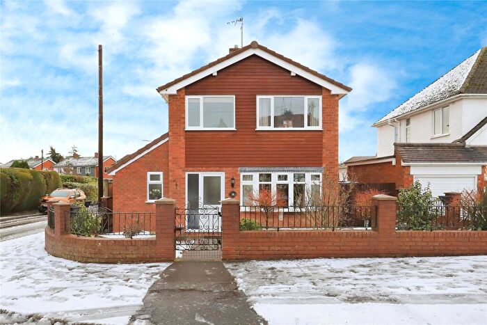 3 Bedroom Detached House For Sale In Nursery Grove, Kidderminster, Worcestershire, DY11