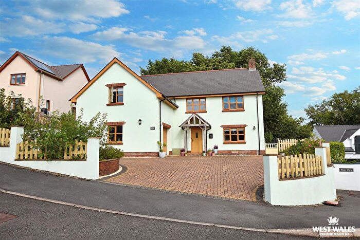 4 Bedroom Detached House For Sale In West Park, Cosheston, SA72