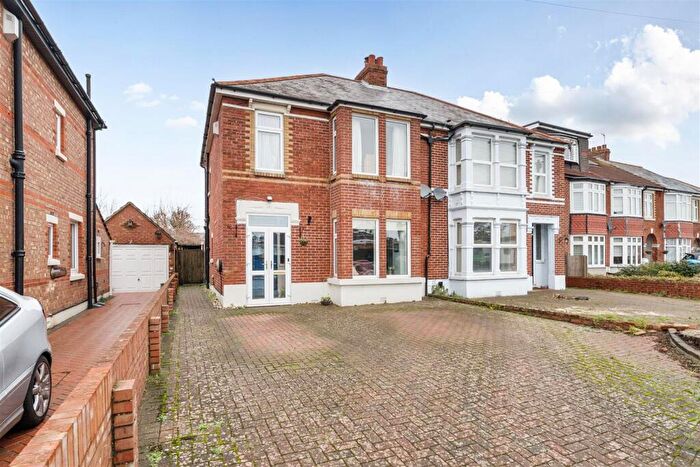 3 Bedroom Semi Detached House For Sale In Priory Road, Hardway, Gosport, PO12