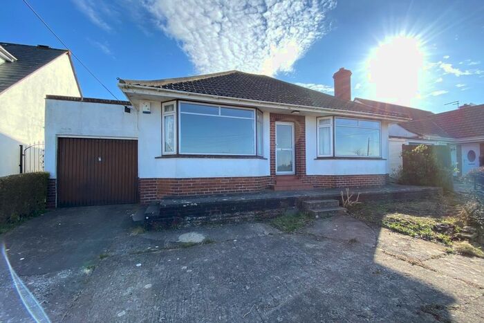 3 Bedroom Bungalow To Rent In Down Road, Portishead, Bristol, Somerset, BS20