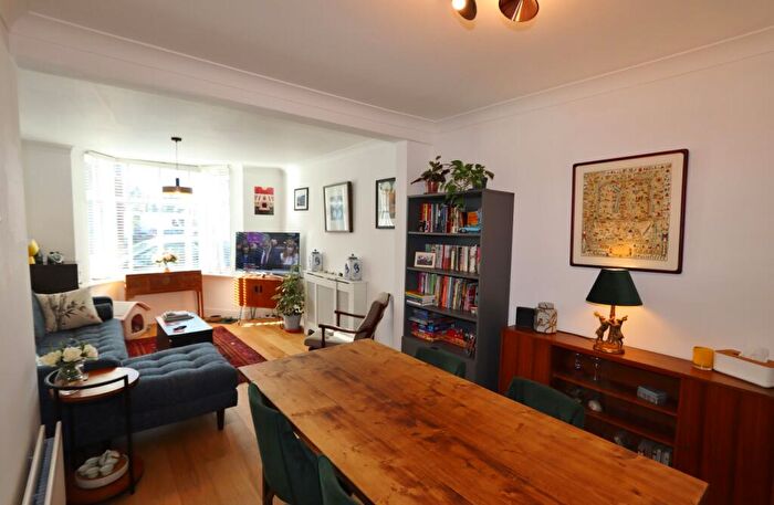 3 Bedroom End Of Terrace House For Sale In Blenheim Road, Deal, Kent, CT14