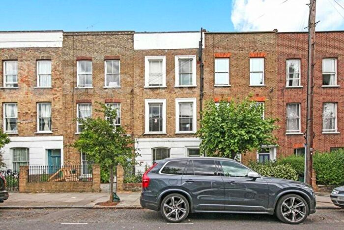 3 Bedroom Flat To Rent In Sussex Way, Holloway, N7