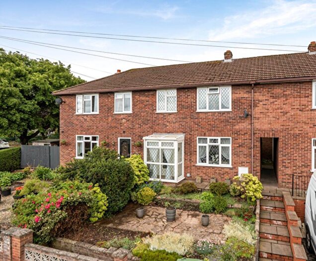3 Bedroom Terraced House For Sale In Tennyson Close, Hereford, Herefordshire, HR4