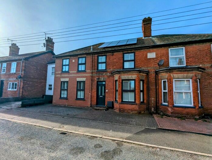 4 Bedroom Semi-Detached House To Rent In Grimsey Road, Leiston, IP16