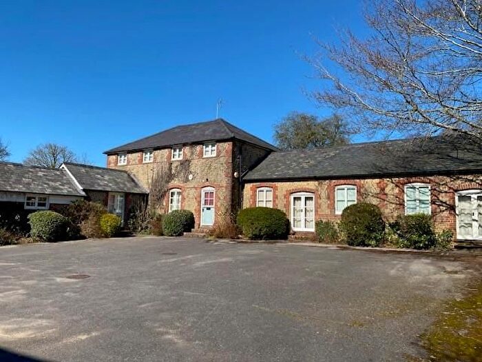 4 Bedroom Property To Rent In South Entrance Adhurst Farm, Petersfield, GU31