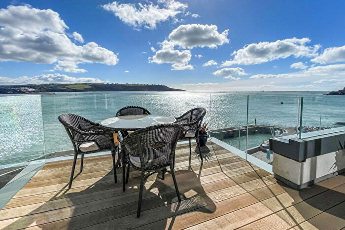 3 Bedroom Penthouse For Sale In The Hoe, Plymouth, PL1