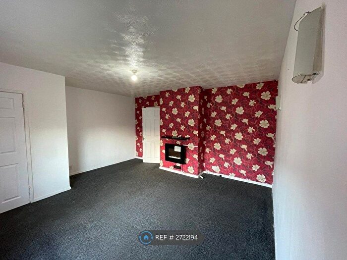 3 Bedroom Semi Detached House To Rent In Hallfields Lane, Peterborough, PE4