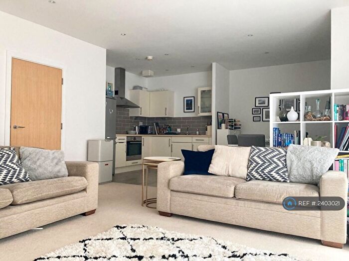 1 Bedroom Flat To Rent In Rosse Gardens, London, SE13