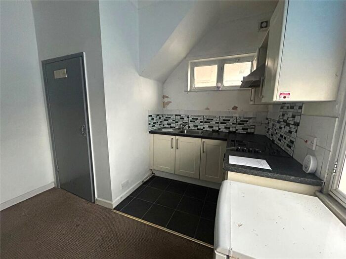 1 Bedroom Flat For Sale In North Street, Atherstone, Warwickshire, CV9