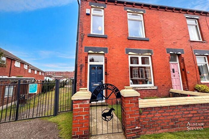 3 Bedroom Terraced House For Sale In Rothwell Street, Oldham, OL2