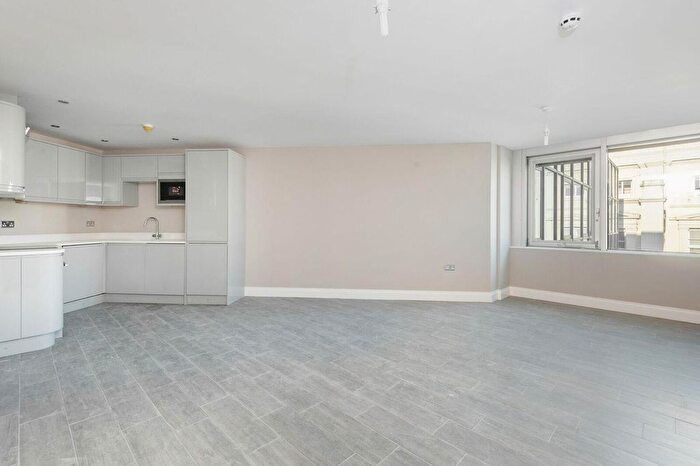 2 Bedroom Flat To Rent In Bartholomew Square, Brighton, BN1