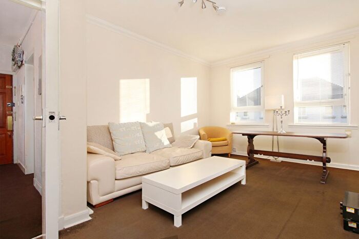 2 Bedroom Flat For Sale In / Loganlea Terrace, Craigentinny, Edinburgh, EH7