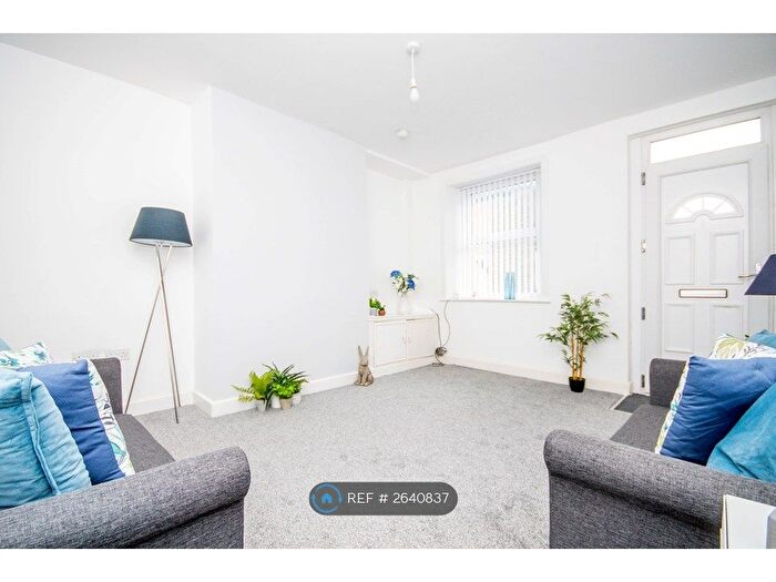 2 Bedroom End Terrace House To Rent In Cog Lane, Burnley, BB11