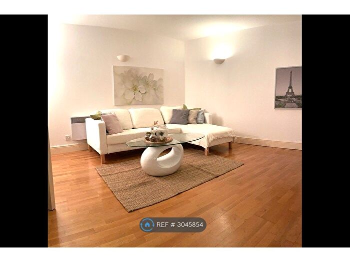 1 Bedroom Flat To Rent In Dryden Building, London, E1