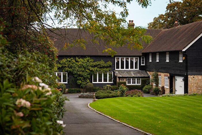 5 Bedroom Property For Sale In Woodhill Lane, Shamley Green, Guildford, GU5